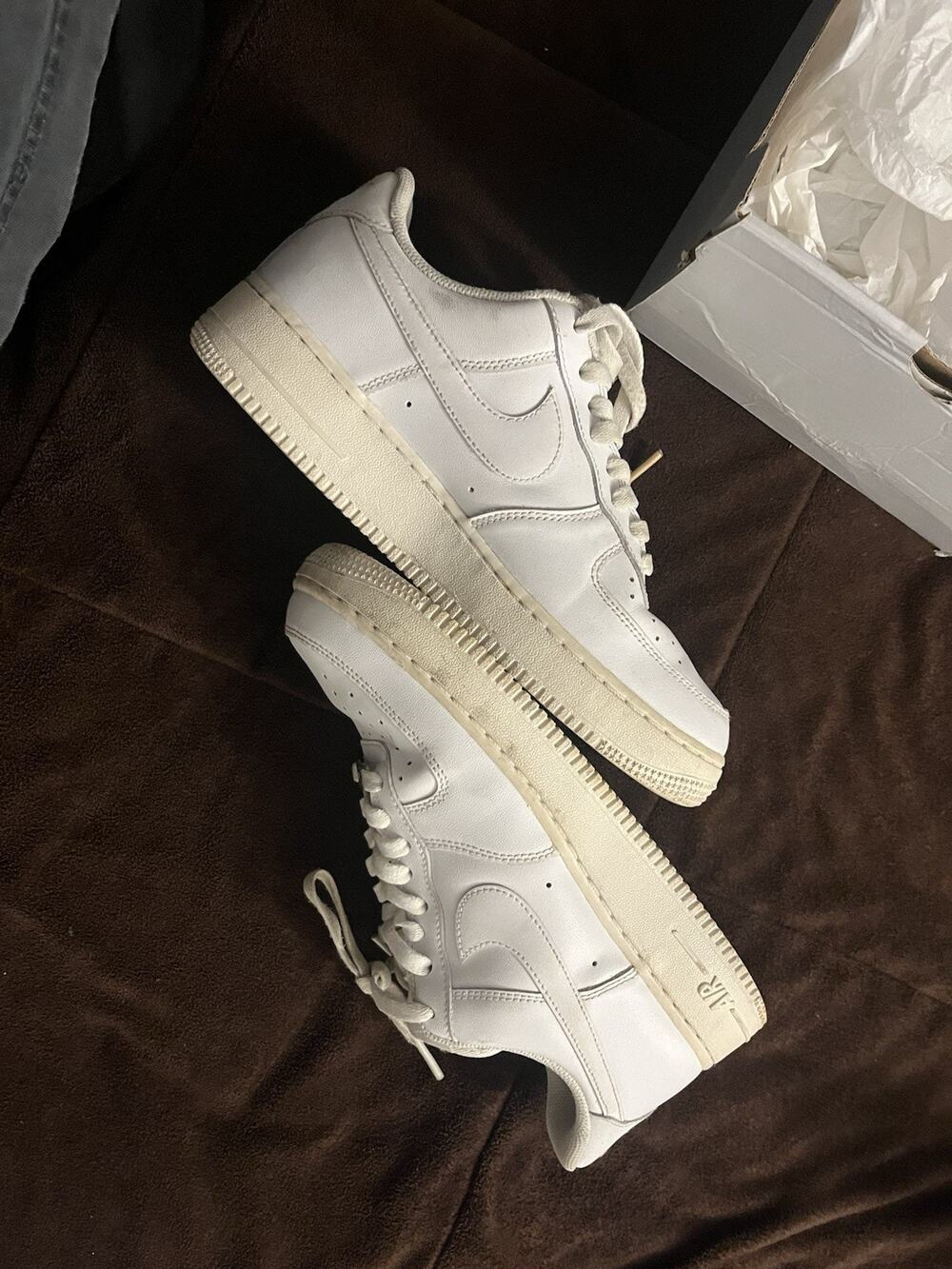 Nike Air Force 1 Men's Size 9 Triple White